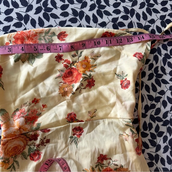 Danielle Bernstein Golden Hour Yellow Red Floral Tie Back Satin Dress NWOT XS - Picture 14 of 16
